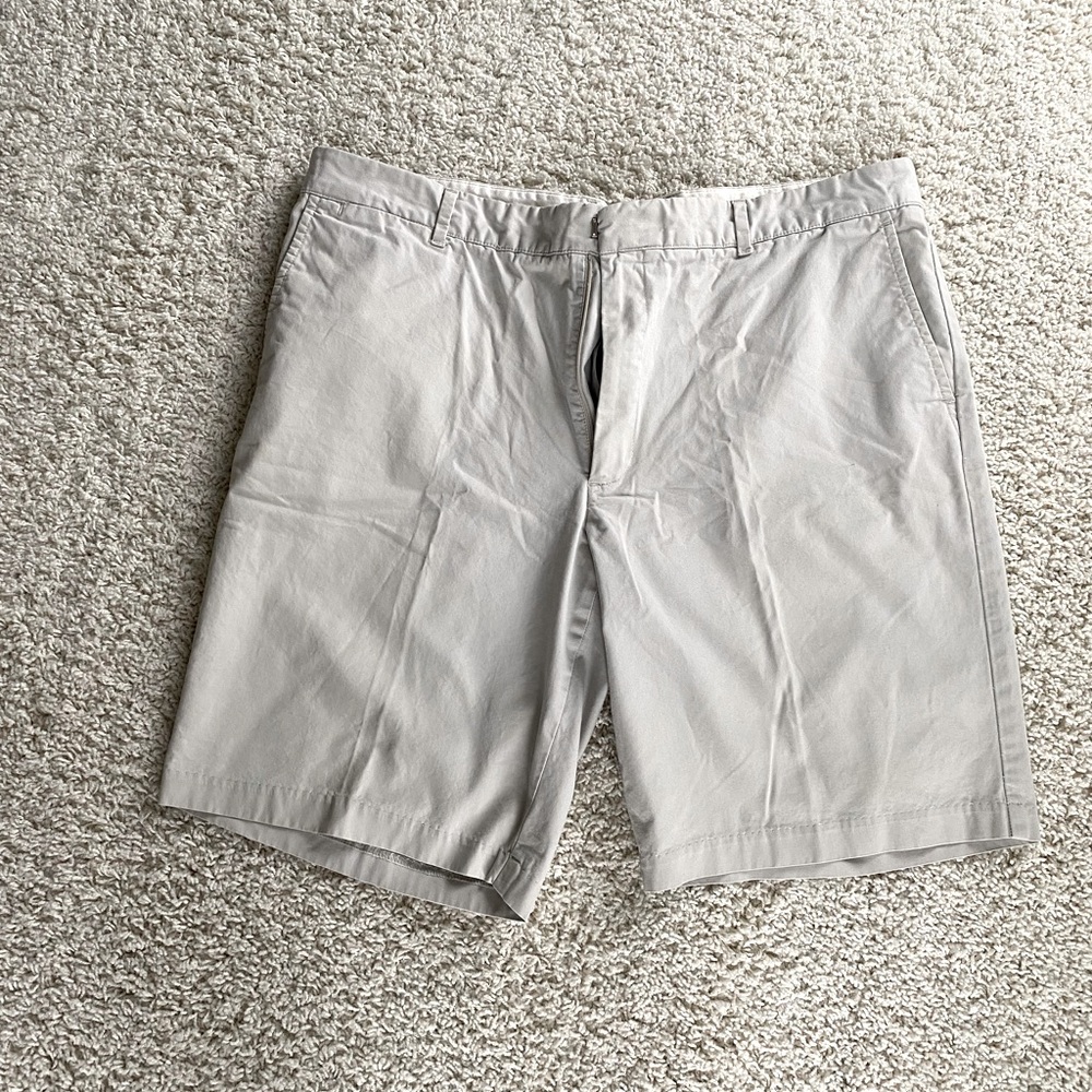 Dockers khaki shorts, size 38